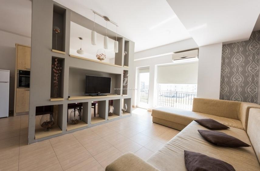 Inchiriere Apartament 2 camere spatios pe malul marii - 1