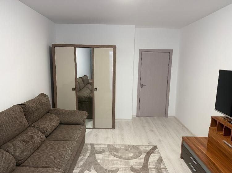 Garsoniera decomandata, centrala proprie, parcare inclusa, etaj 1 - 1