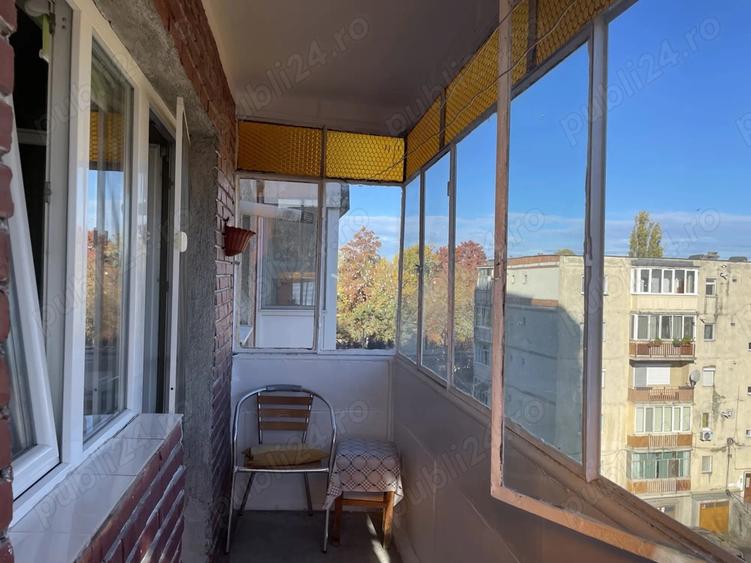 Proprietar inchiriez apt. 1 camera B-dul Coposu - 4