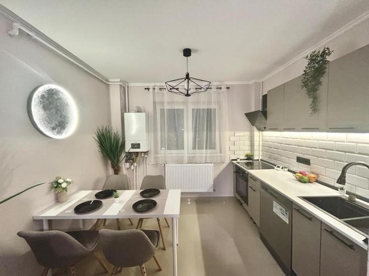 Zona Centrala- Timpuri Noi -Tineretului - 2camere -centrala proprie - 1