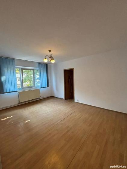 De vanzare apartament cu 2 camere si balcon 41.500e - 7
