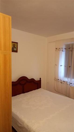 Apartament 2 camere semidecomandate,zona Cora - 7