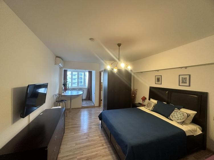 Garsoniera  Cal. Victoriei langa Hotel Radisson,bloc solid,termoizolat - 11