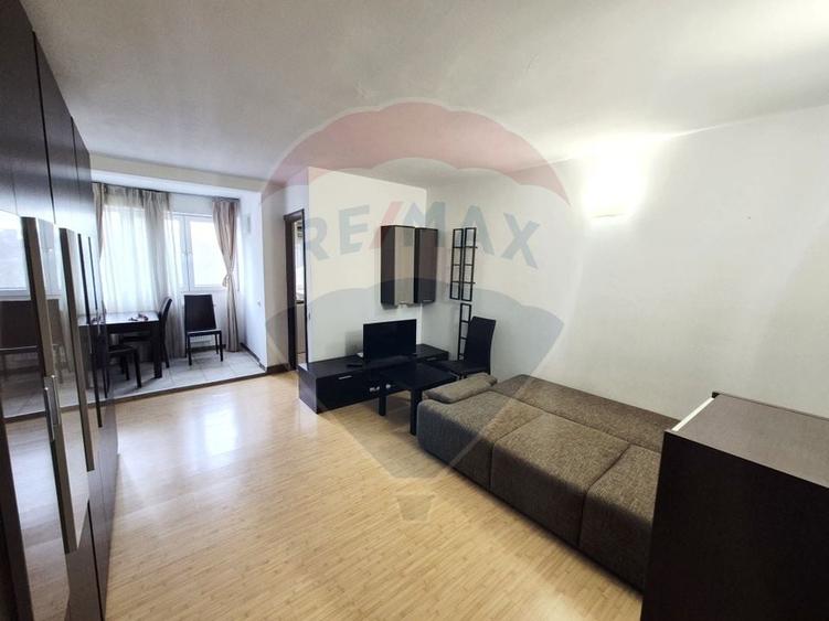 Garsoniera Drumul Taberei Metrou Favorit - 5