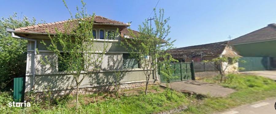 Hala de productie + casa de locuit, cu teren generos - in Hodis, comun - 8