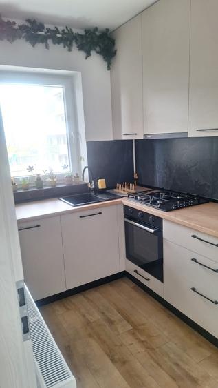 Garsoniera de inchiriat Tractoru - 1