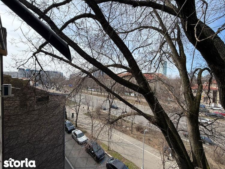 Apartament cu 3 camere decomandat, mobilat în Dorobanți