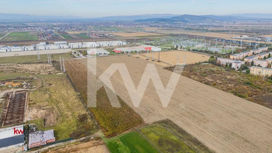 Teren  intravilan de vanzare Triaj - 12