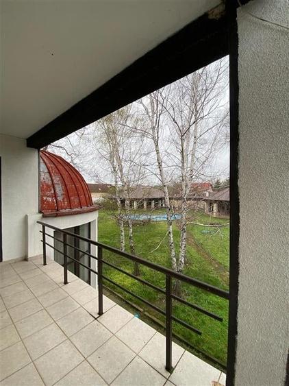 Vila pe malul Lacului Snagov, Piscina, 2 Foisoare, Garaj - 27