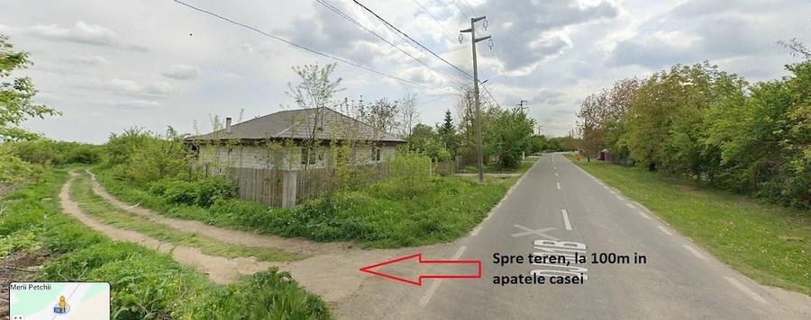 Teren de 3300 mp, în Merii Petchii