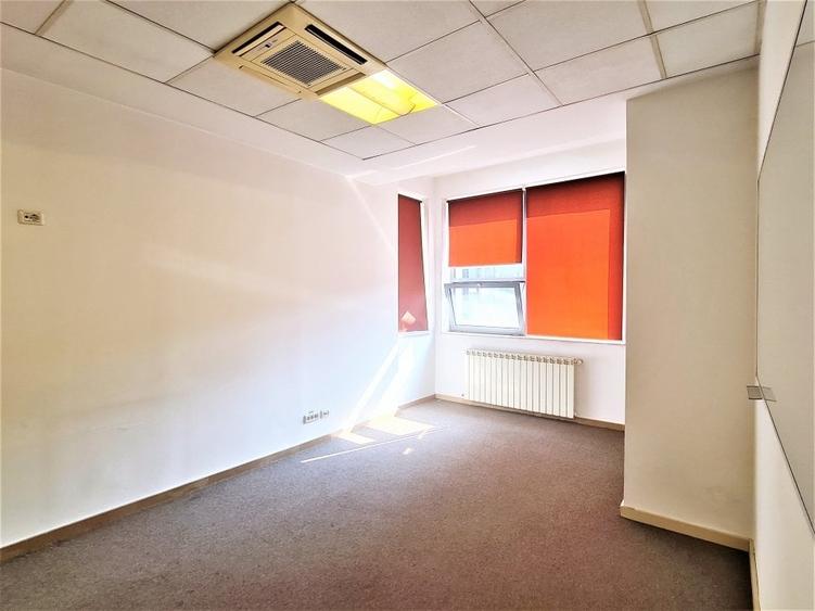 Spatii birou 143/286 mp - Piata Romana - 4