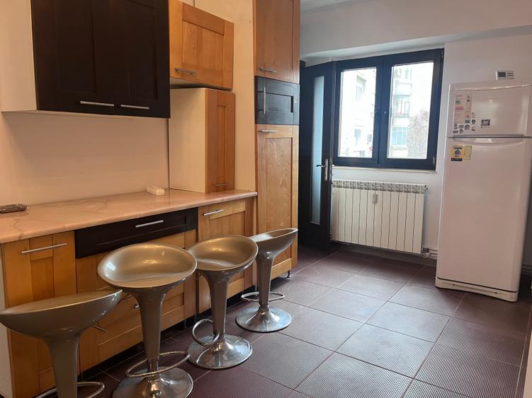 Calea Calarasilor, apartament 3 camere, 79 mp totali, mobilat si utilat, - 7