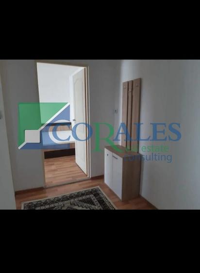 Disponibil imediat. Model mare. Mobilat si utilat - 6