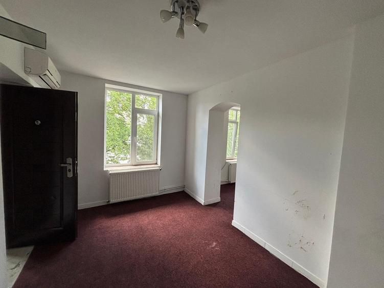 Apartament 3 camere in Vila nemobilat - 1