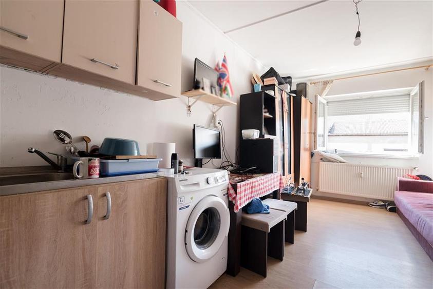 RECO. Garsoniera 15 mp utili, etajul 4, zona Rogerius - 4