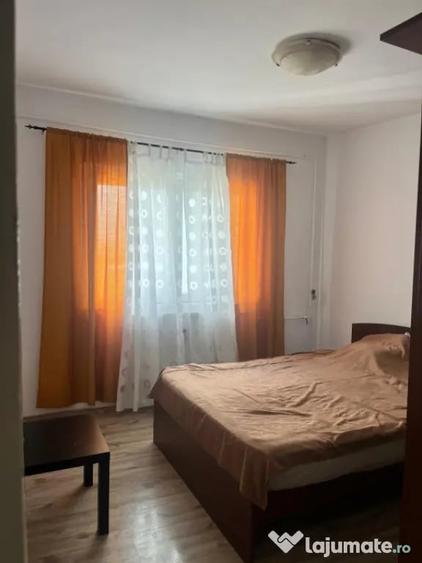 Apartament 2 camere, decomandat, zona Vest - 3