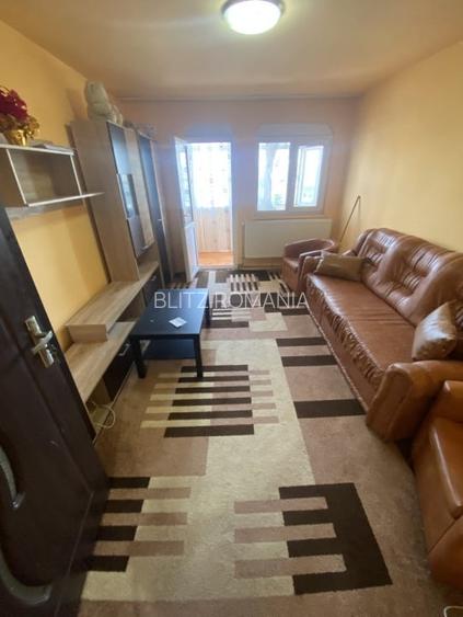 Apartament 3 camere decomandat,etaj 4/4 Bld. Racoteanu, Filiasi