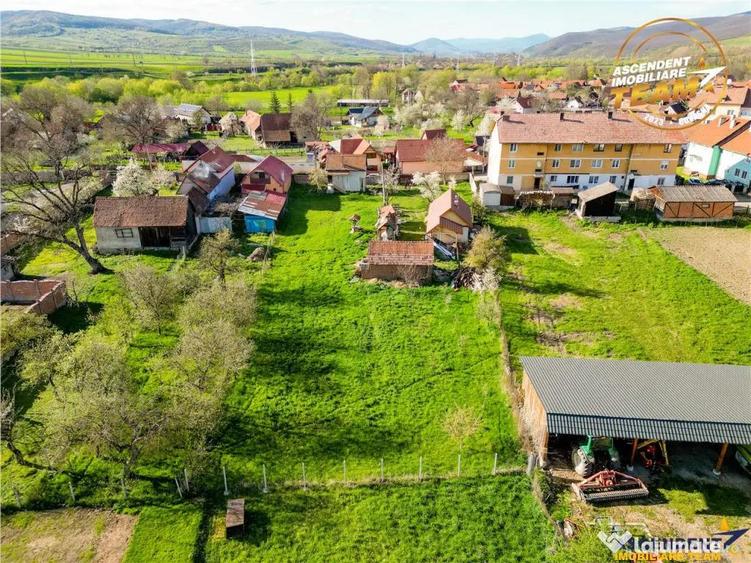 Casuta cu parc privat de 1.500mp, Central, Bodoc, la 15 min - 14