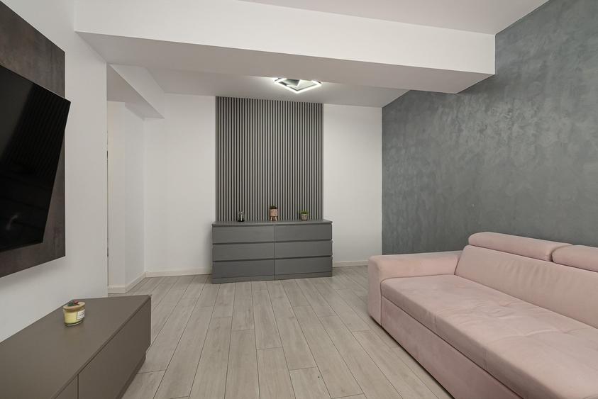 Apartament cu 2 camere decomandat, mobilat în Drumul Taberei