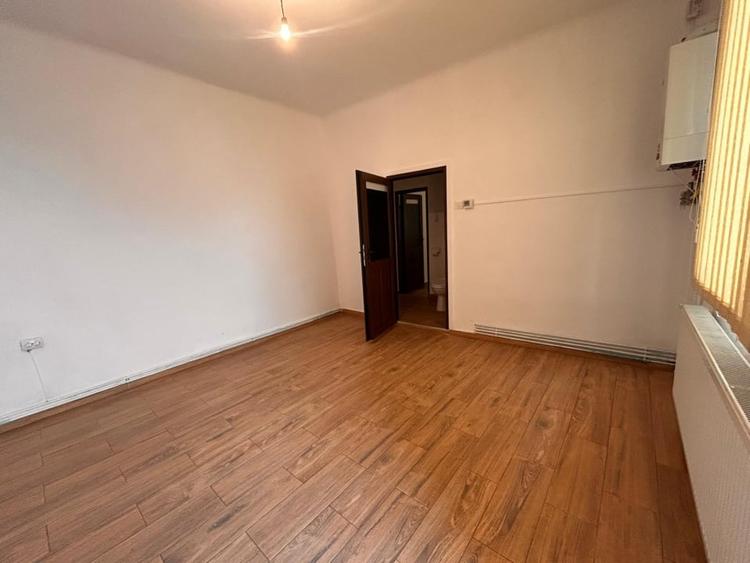 Oportunitate! Vanzare casa, ideala pentru birouri, Marasti, 435000 Eur - 8