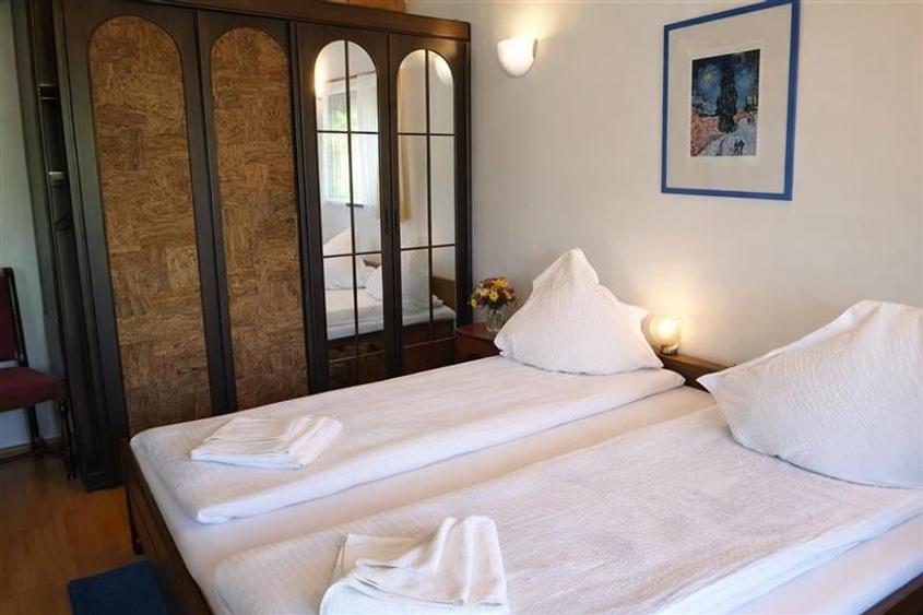 Locatie cu patru anotimpuri intr- o zi, incadrata de 2.350 teren, Bran - Fundata - 4