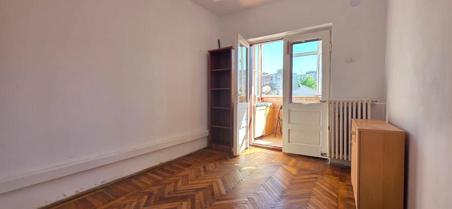 CASA DE CULTURA - SPITAL GARSONIERA CU BALCON ETAJ 2 PRET 42.900 EURO - 1
