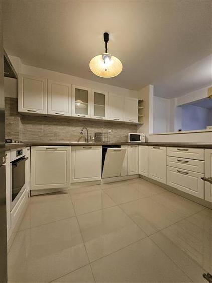 Inchiriere apartament 4 camere - Calea Calarasilor   Strada Tepes Voda   loc par - 16