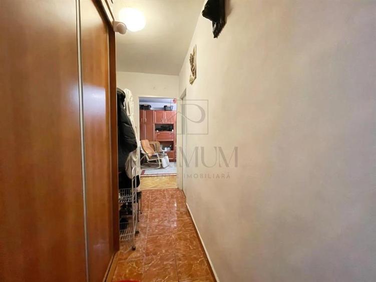 SAGULUI - 3 camere - decomandat - centrala proprie - lift - ETAJ 1 - 9