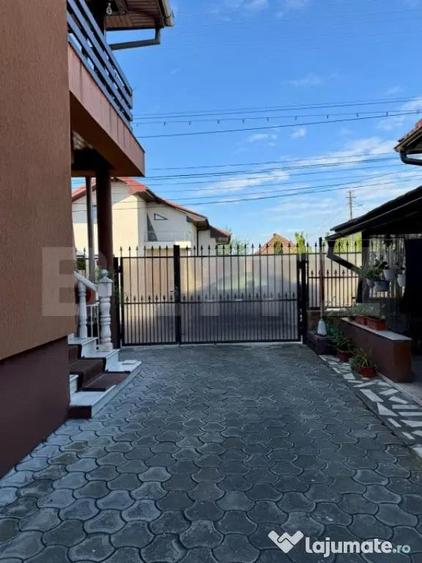 Casa de vanzare, cu 5 camere, 138 mp, zona Simeria - 2