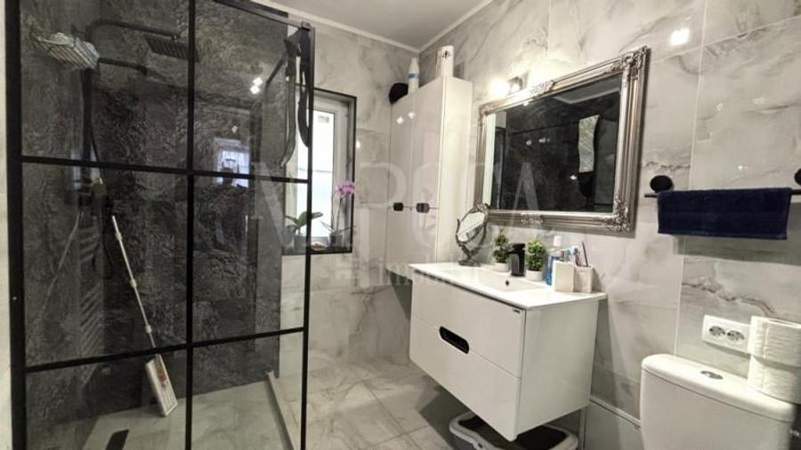 Casa 4 camere de vanzare in Floresti - 3