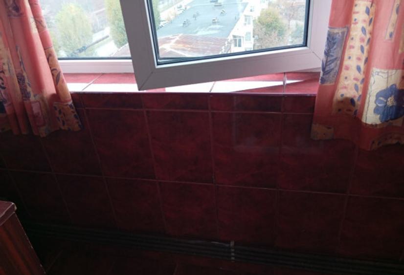 Ofer spre inchiriere garsoniera decomandata 35 metri patra?i Craiovi?a - 5