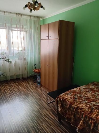 Apartament de vanzare - 3