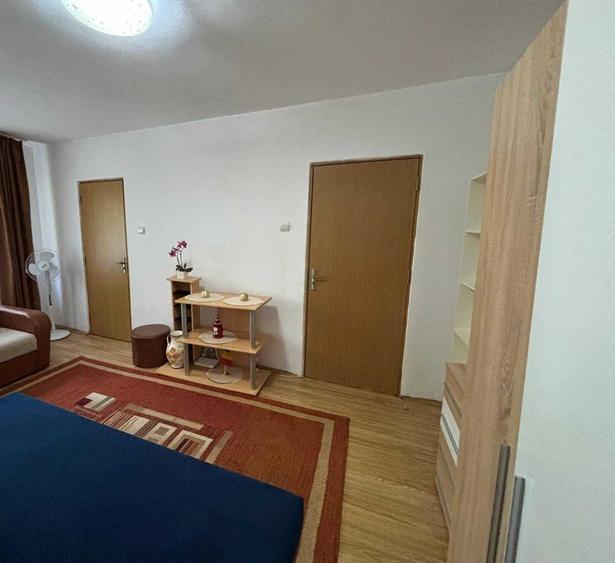Garsonieră semidecomandată în Lipovei