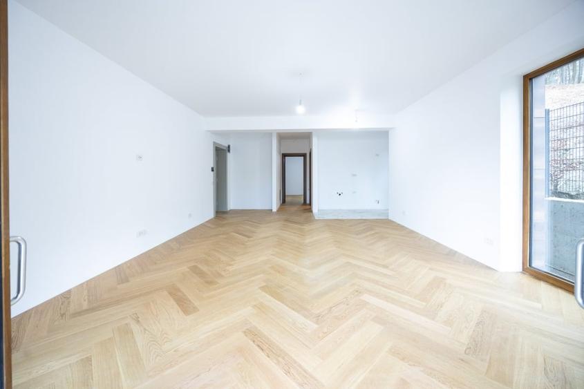 Apartament la parter in Foresti Sinaia – Elegant. Spatios. In inima naturii - 2