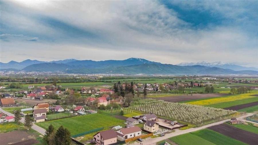 50.000mp teren intravilan, Clasa Master,  in Brasov spre Stupini - 1