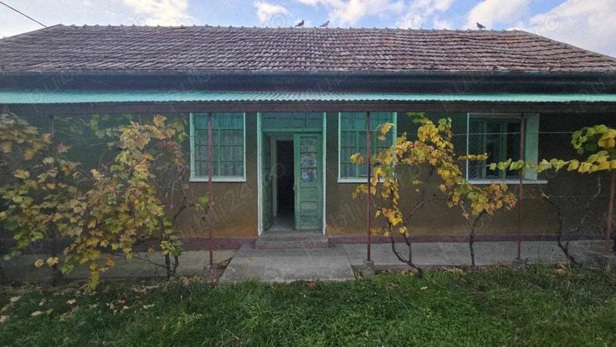Casa de vanzare, loc. Cefa - 18