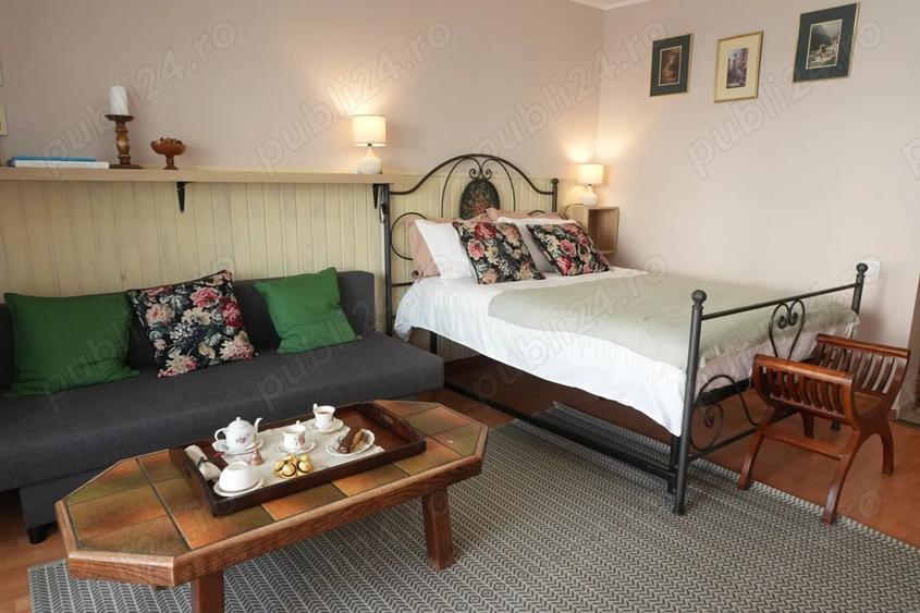 Inchiriez garsoniera, zona Ateneul Roman Studio for rent