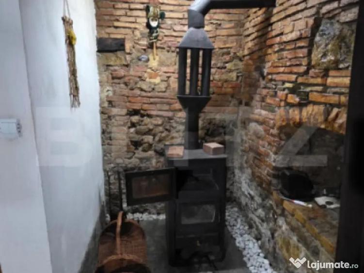 Oportunitate - Casa in zona centrala - 6