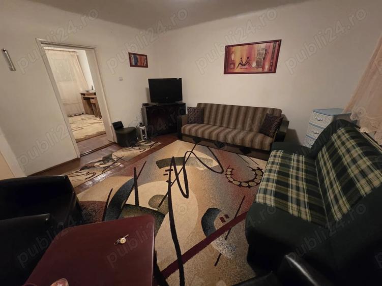 Vand apartament 2 camere - demisol - str. Pacii - 2