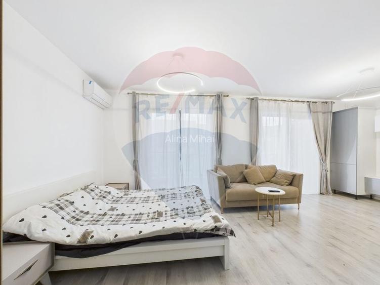 GARSONIERA DE VANZARE - H PIPERA LAKE