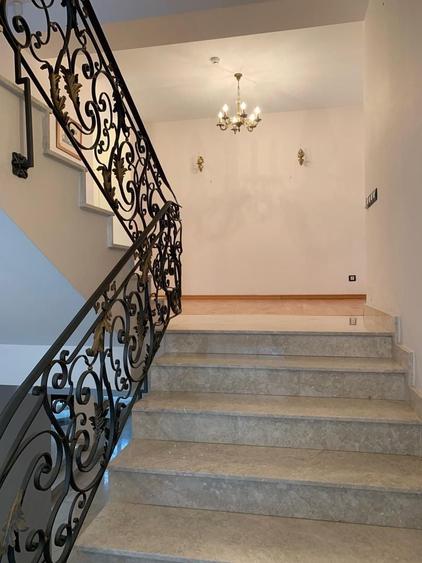 Vilă Individuala spațioasă | Locație premium - 5