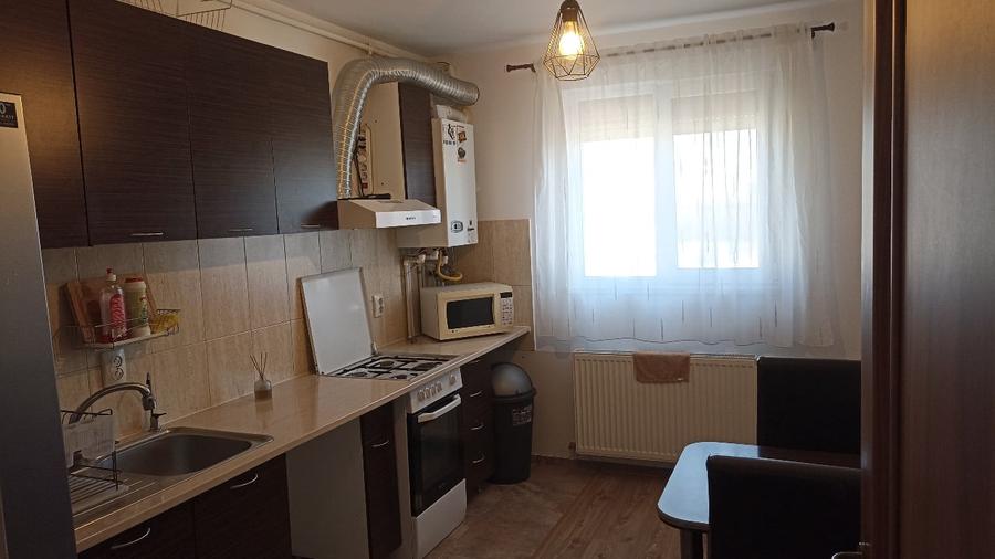 Proprietar, închiriez apartament - 9