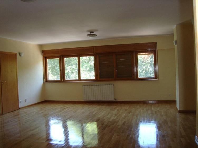 AVIATORILOR-STRADAL,200 MP,ET1,EXCEPTIONAL,IDEAL REPREZENTANTA,GARAJ,3000 euro - 1