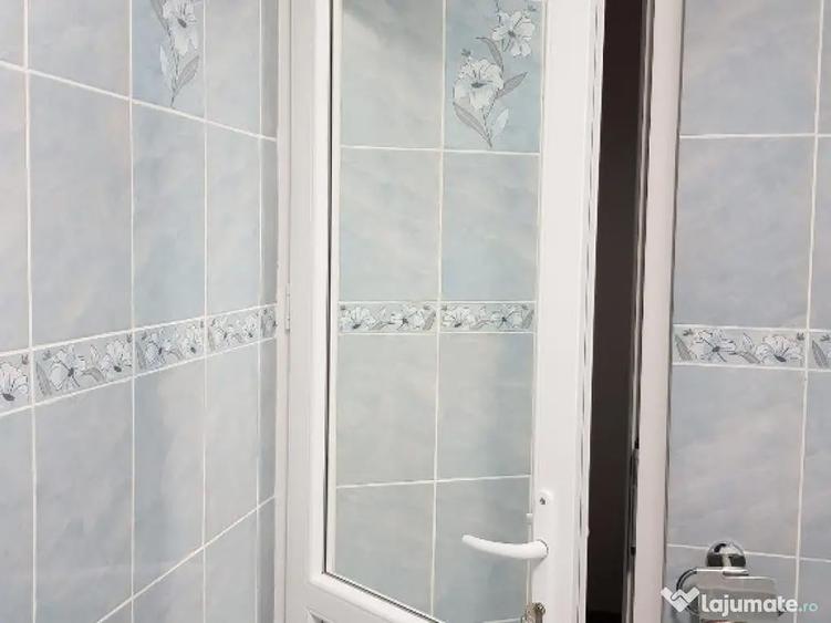 Inchiriez apartament 2 camere in Deva, etaj 3, mobilat, Al. Pacii - 15