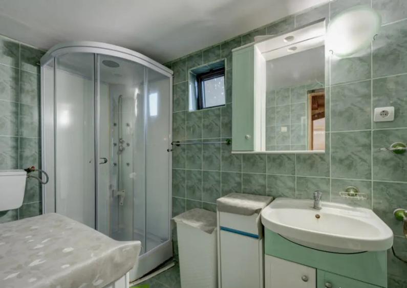 FUNDULEA CENTRAL, CASA DE VACANTA 100 MP, LOT 2000 MP! - 14