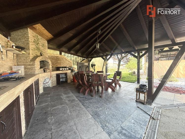 COMISION 0% Casa individuala exclusivista cu 7 camere si piscina in Dumbravita - 22