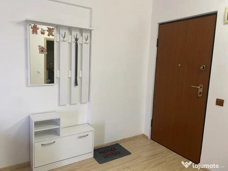 Apartament cu 2 camere decomandat în Berceni