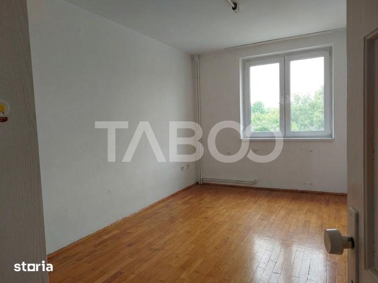 Spațiu comercial, de 155 mp, în Central