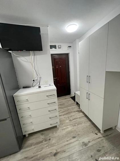 ?agului-Turist - Shopping City-LUX-la PRIMA inchiriere,350 E - 2