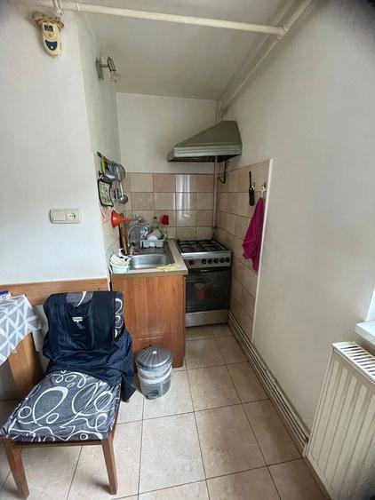 3 camere, situat în zona Lipovei, 63 mp - 4